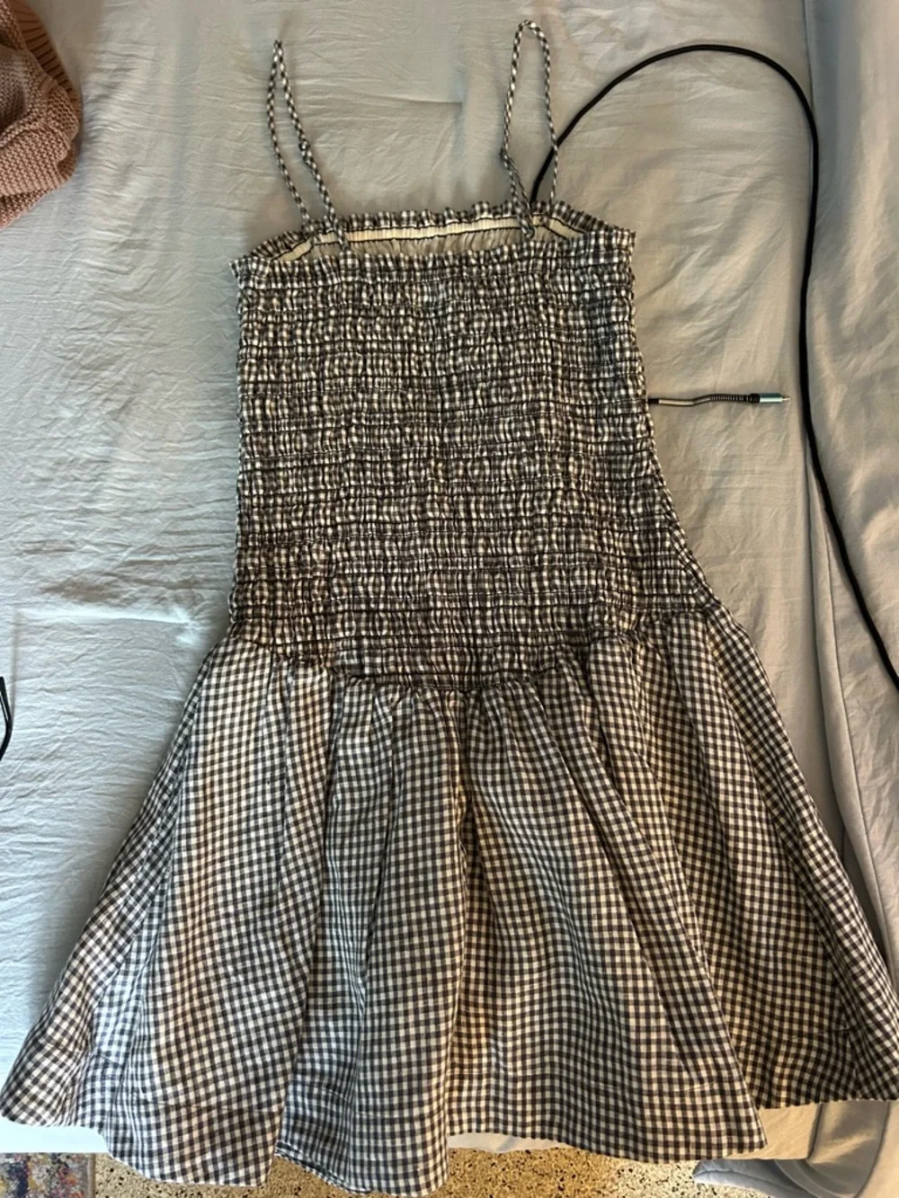 Aritzia Dress - Picture 3 of 5